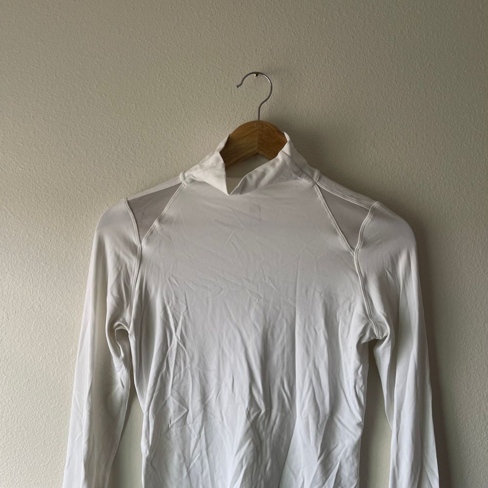 Lululemon Ethereal Mock Neck Long Sleeve Niki‎ Turtleneck Top - Picture 3 of 9
